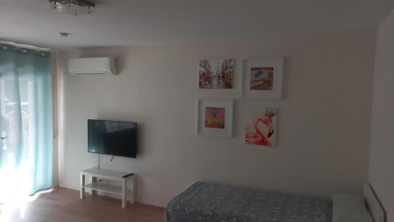 Holiday Apartment Oberveischede Bagian luar foto